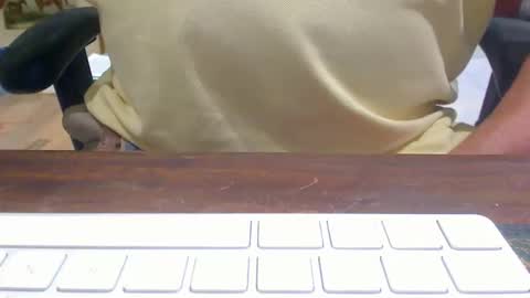 Snapshot of scottalone chatting on 01-08-26, 08:55 Scott online show from 01-08-26, 08:55