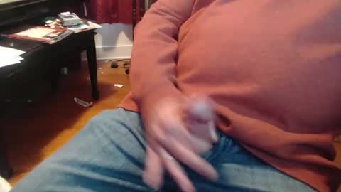 Snapshot of scottbearfun chatting on 11-18-25, 04:00 scottbearfun online show from 11-18-25, 04:00