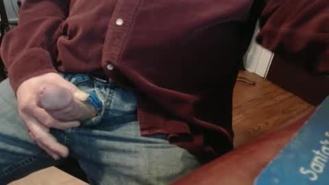 Snapshot of scottbearfun chatting on 01-08-26, 03:58 scottbearfun online show from 01-08-26, 03:58