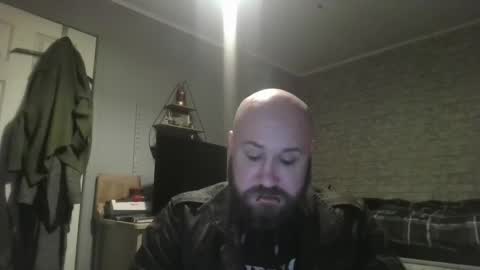 Snapshot of scottish_alien chatting on 03-31-26, 06:41 Richard James online show from 03-31-26, 06:41