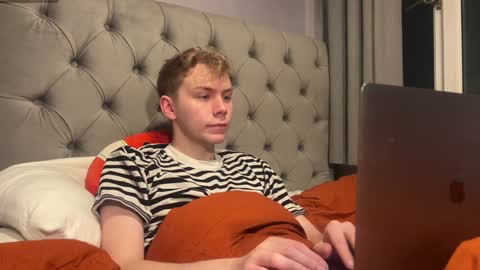 danny online show from 01-01-25, 12:21