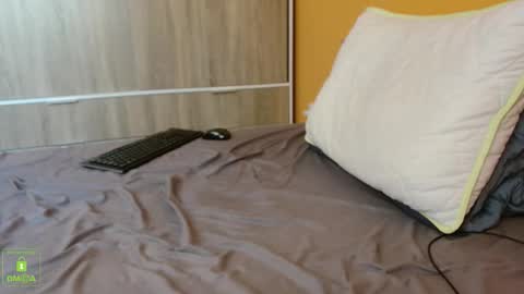 Snapshot of scotty_98 chatting on 11-16-25, 12:33 scotty_98 online show from 11-16-25, 12:33