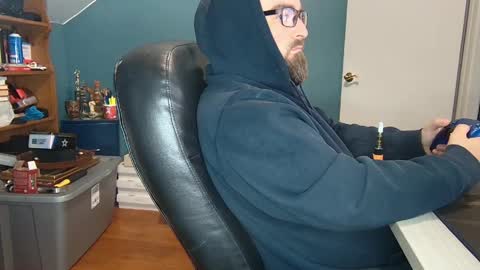 Snapshot of scottyglaze chatting on 05-31-26, 08:43 Dadbodtactics online show from 05-31-26, 08:43