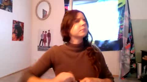 Snapshot of screamqueenp chatting on 05-10-26, 09:31 PennyWise online show from 05-10-26, 09:31