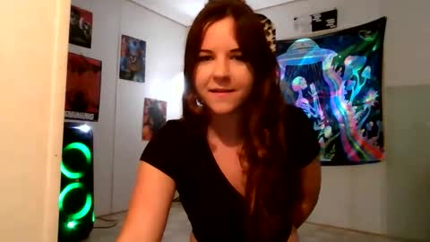 Snapshot of screamqueenp chatting on 05-22-26, 06:02 PennyWise online show from 05-22-26, 06:02