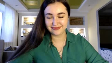 Snapshot of sea_cocktail chatting on 01-24-25, 11:48 Elizabeth  online show from 01-24-25, 11:48