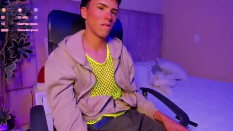 Snapshot of seab_trooy chatting on 11-19-25, 04:34 SEAN online show from 11-19-25, 04:34