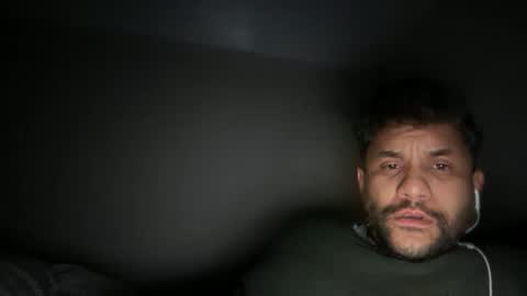 Snapshot of seadog00 chatting on 11-25-25, 02:44 seadog00 online show from 11-25-25, 02:44