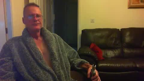 seakrait online show from 11-12-25, 07:42