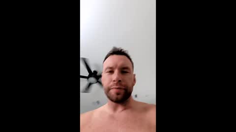 sean0r66 online show from 05-28-26, 01:41