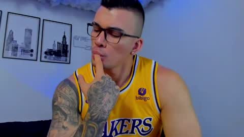Snapshot of sean_carrera69 chatting on 05-17-26, 04:14 Sean Carrera online show from 05-17-26, 04:14