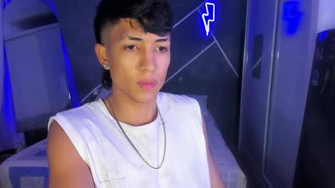 Snapshot of sean_scoth2 chatting on 02-20-25, 07:01 Sean Scoth online show from 02-20-25, 07:01