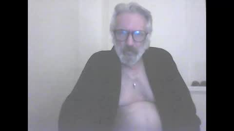 seantheflyer online show from 09-17-25, 08:43