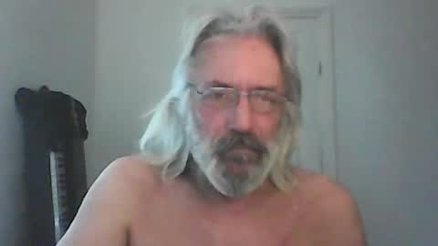 seantheflyer online show from 05-17-26, 01:07