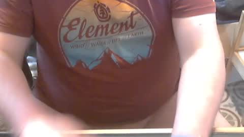 Snapshot of seathrough chatting on 02-21-25, 08:07 Falco J online show from 02-21-25, 08:07