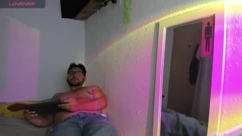 Sebastian Bn online show from 05-19-26, 06:14