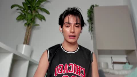 sebastian online show from 01-28-25, 08:36