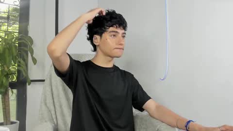 sebastian online show from 09-28-25, 02:11