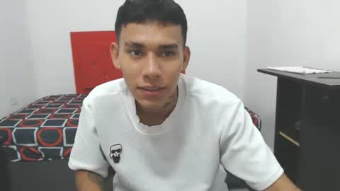 Snapshot of sebasbight chatting on 09-23-25, 08:12 sebasbight online show from 09-23-25, 08:12