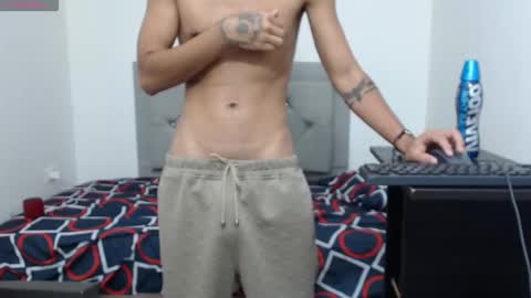 Snapshot of sebasbight chatting on 10-13-25, 03:45 sebasbight online show from 10-13-25, 03:45