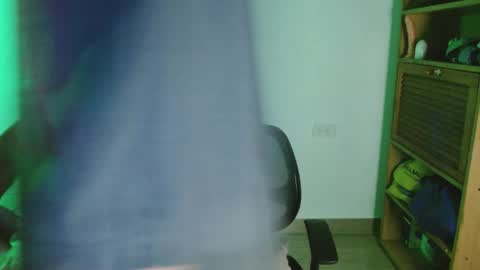 Snapshot of sebasslops chatting on 03-21-26, 11:04 Sebas online show from 03-21-26, 11:04