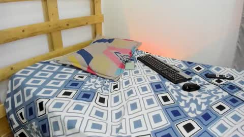 Snapshot of sebastian_0422 chatting on 12-05-25, 03:48 sebastian 0422 online show from 12-05-25, 03:48