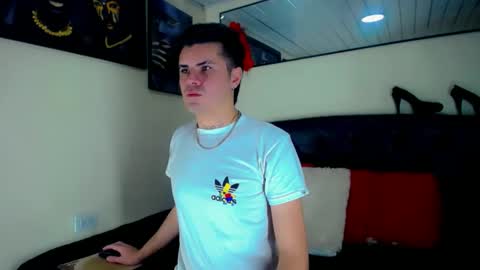 Sebastian online show from 11-05-25, 03:56