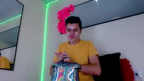 Sebastian online show from 12-17-25, 11:38