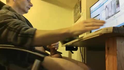 Snapshot of sebastianspalding450 chatting on 11-14-25, 10:03 sebastianspalding450 online show from 11-14-25, 10:03