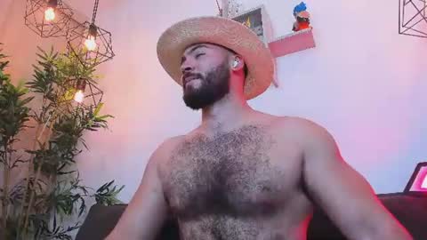 Snapshot of sebastianvilla__ chatting on 06-14-26, 08:00 Instagram jeanpaulfit online show from 06-14-26, 08:00