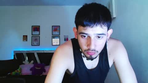 Snapshot of sebasxxl12 chatting on 04-23-26, 03:19 Sebas online show from 04-23-26, 03:19