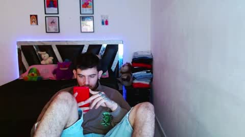 Snapshot of sebasxxl12 chatting on 04-29-26, 12:37 Sebas online show from 04-29-26, 12:37