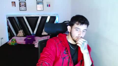 Snapshot of sebasxxl12 chatting on 05-04-26, 10:28 Sebas online show from 05-04-26, 10:28