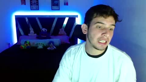Snapshot of sebasxxl12 chatting on 08-02-26, 04:16 Sebas online show from 08-02-26, 04:16