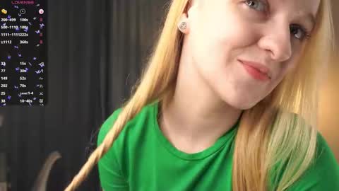 Rina online show from 09-26-25, 07:51