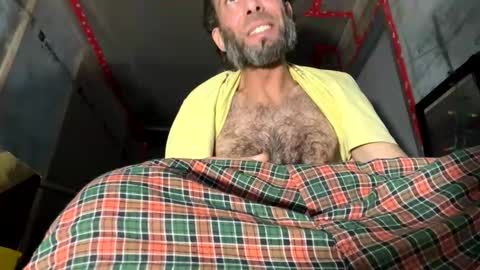 Snapshot of sechsboy chatting on 12-15-24, 01:35 Sechsboy online show from 12-15-24, 01:35