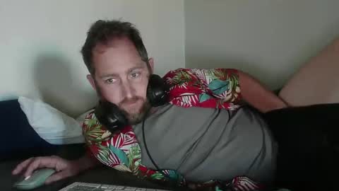 Snapshot of secondselectman chatting on 01-11-26, 08:03 Sec. secondselectman Big Jim online show from 01-11-26, 08:03