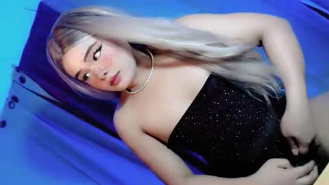 kwen online show from 03-11-26, 04:57