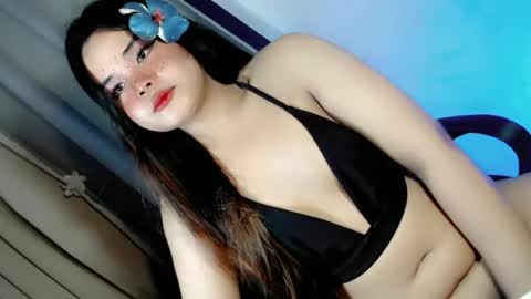 Snapshot of secret_affair18 chatting on 06-15-26, 05:48 kwen online show from 06-15-26, 05:48