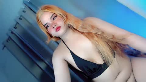 Snapshot of secret_affair18 chatting on 07-27-26, 06:04 kwen online show from 07-27-26, 06:04