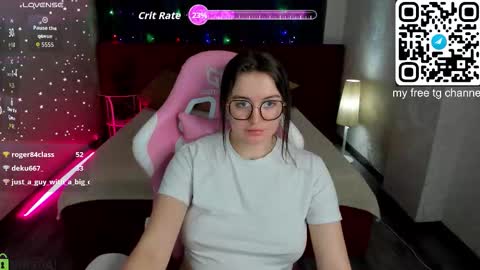 Snapshot of secret_goddes chatting on 10-17-25, 11:57 Catrin Mo Tu We Th Fr 5 GMT 3am-9am online show from 10-17-25, 11:57