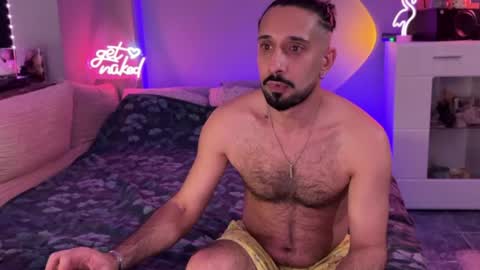 Secret Lovers online show from 05-28-26, 04:15