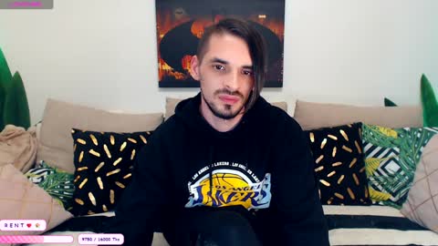 Snapshot of secret_sir chatting on 12-07-24, 01:47 Dean Carter online show from 12-07-24, 01:47