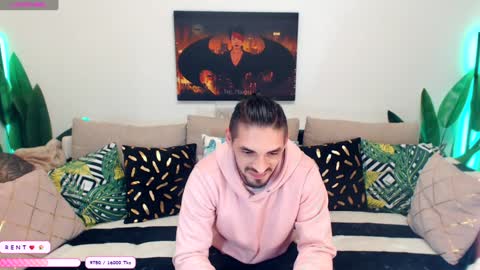 Snapshot of secret_sir chatting on 12-10-24, 11:08 Dean Carter online show from 12-10-24, 11:08