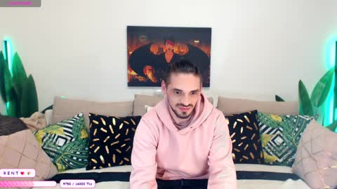 Snapshot of secret_sir chatting on 12-11-24, 02:09 Dean Carter online show from 12-11-24, 02:09