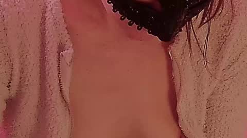 Snapshot of secretanni chatting on 03-05-25, 08:43 Anni online show from 03-05-25, 08:43