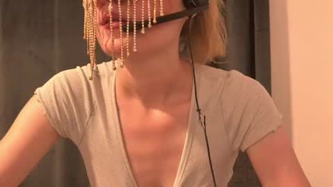 Snapshot of secretanni chatting on 07-07-26, 08:02 Anni online show from 07-07-26, 08:02