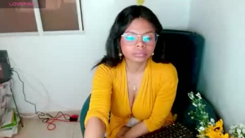Snapshot of secretaryhot73 chatting on 07-06-26, 10:56 SecretaryHot73 online show from 07-06-26, 10:56