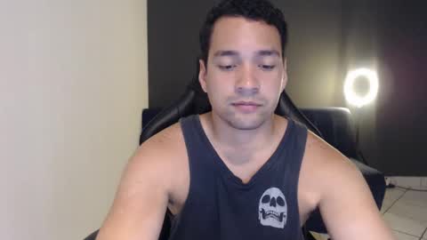 Snapshot of secretboy5000 chatting on 01-21-25, 02:43 Jex online show from 01-21-25, 02:43