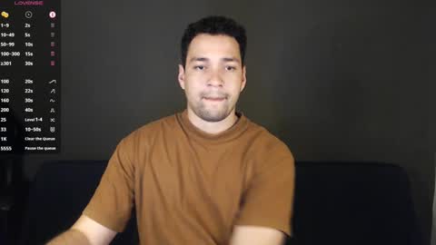 Snapshot of secretboy5000 chatting on 11-04-25, 02:10 Jex online show from 11-04-25, 02:10